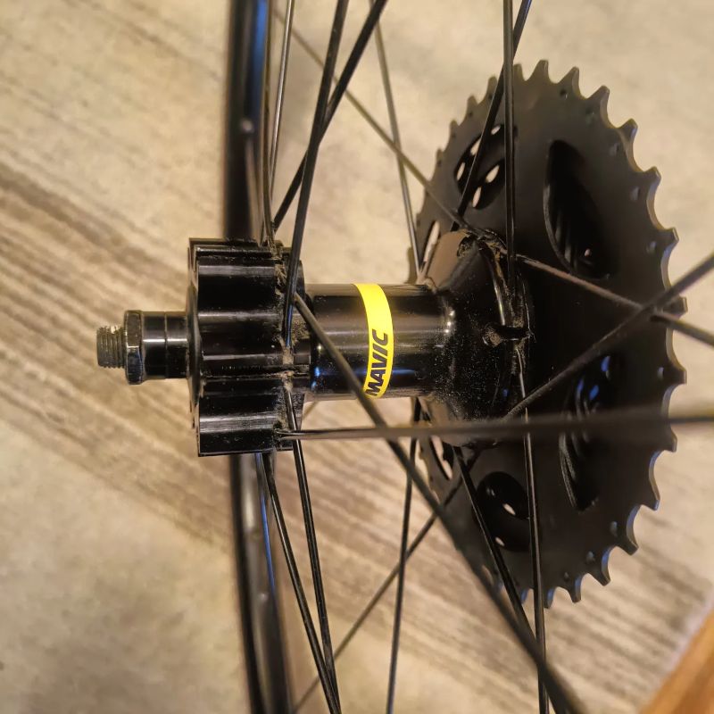 Zadní zapletené kolo Mavic 27,5