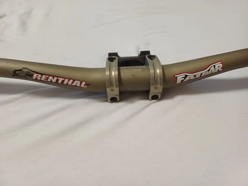 Renthal řidítka s představcem šířka 800 mm