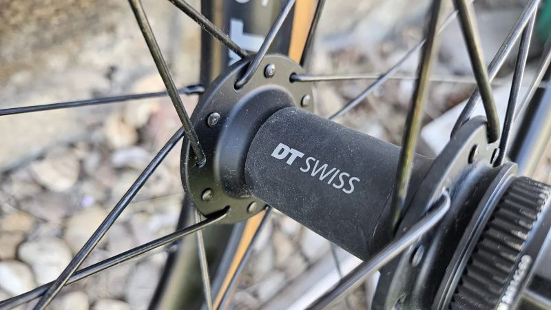 kola DT Swiss Endurance LN + Continental GP 5000 (32mm)