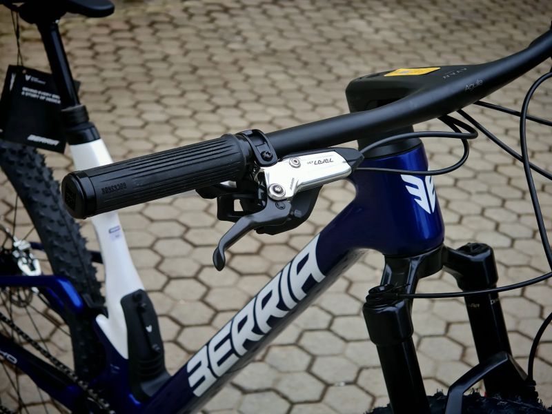 Berria Mako Evo