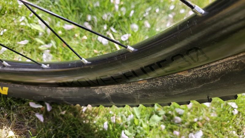 Canyon Exceed CF SLX 8