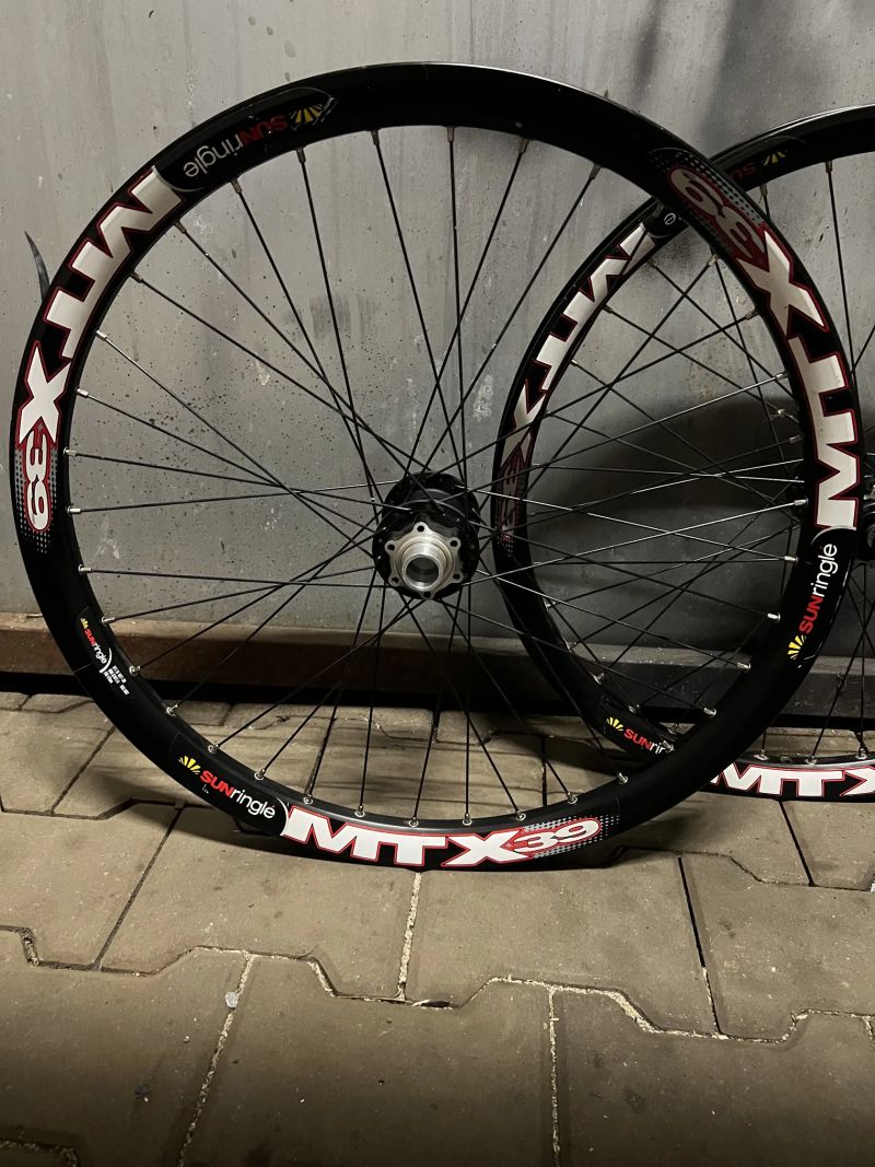 Sada kol 24 sun ringlé mtx 39 
