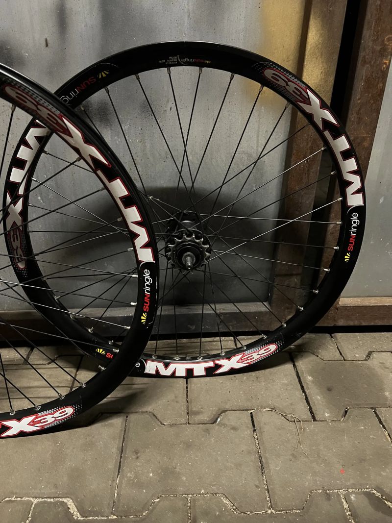 Sada kol 24 sun ringlé mtx 39 