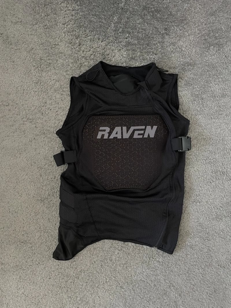 Raven ochranný paterak na kolo