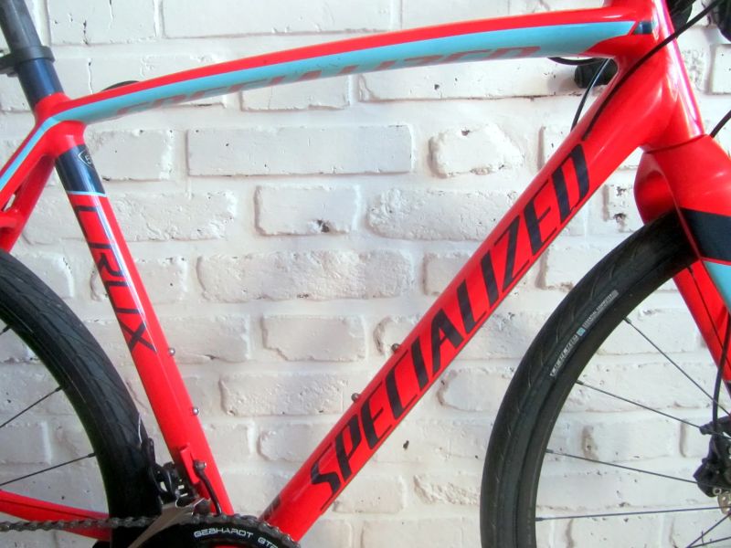 SPECIALIED CRUX na Shimano 105, 54 cm. 1ROK ZÁRUKA