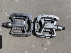 Pedaly SHIMANO PD-GR500 - platformy