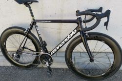 Cannondale Supersix Evo - Absolutně Top kolo i stav! El.řazení:Sram RED AXS, ENVE..PC přes 200.tis!