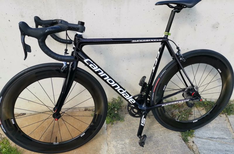 Cannondale Supersix Evo - Absolutně Top kolo i stav! El.řazení:Sram RED AXS, ENVE..PC přes 200.tis!