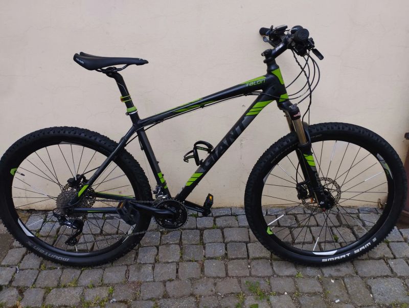 horské kolo Giant Talon 27,5, rám L, 3x10, DEORE XT/SLX, po servisu, pro výšku 170-185cm, jako nové