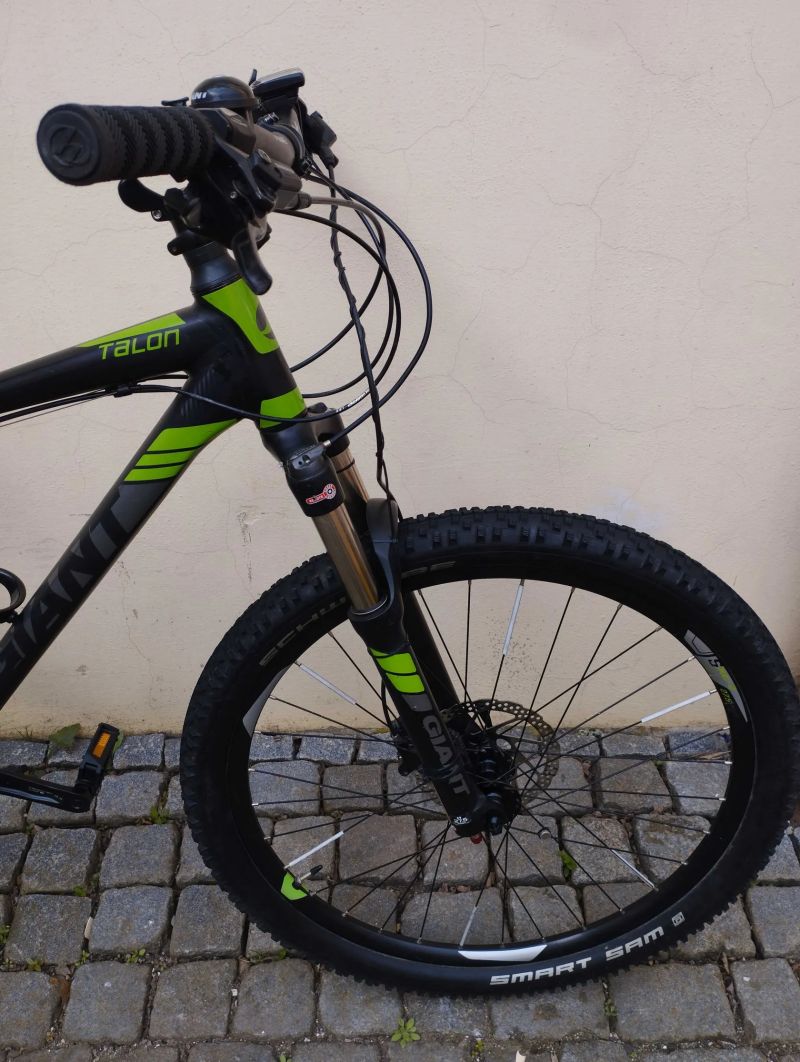 horské kolo Giant Talon 27,5, rám L, 3x10, DEORE XT/SLX, po servisu, pro výšku 170-185cm, jako nové