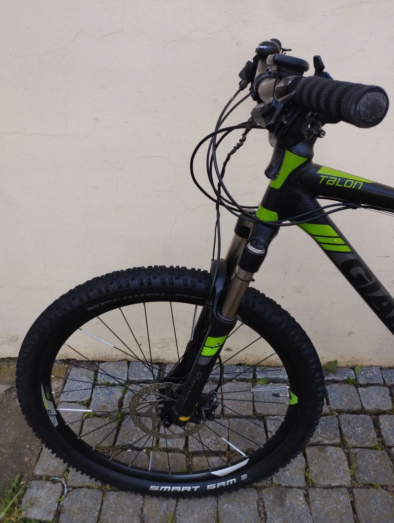 horské kolo Giant Talon 27,5, rám L, 3x10, DEORE XT/SLX, po servisu, pro výšku 170-185cm, jako nové