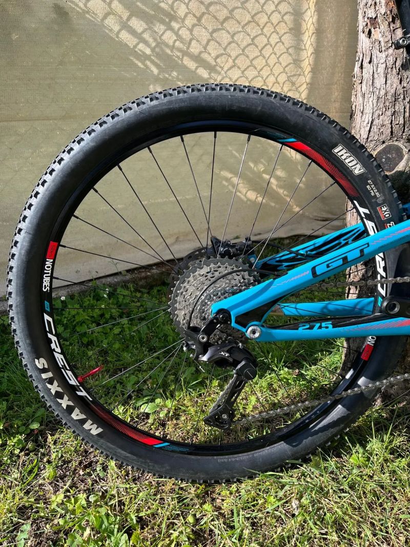 GT Helion Carbon Pro