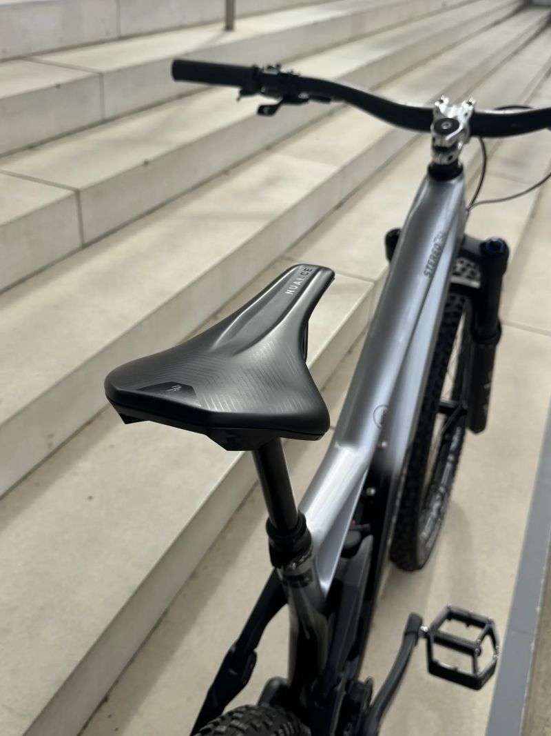 Cube Stereo 140 SL RACE, 27.5",Velikost M Karbon