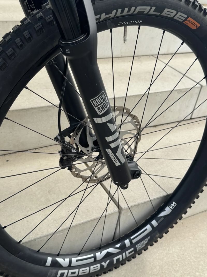 Cube Stereo 140 SL RACE, 27.5",Velikost M Karbon