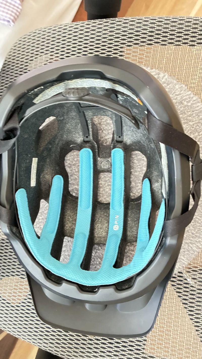POC Axion SPIN Uranium Black Matt