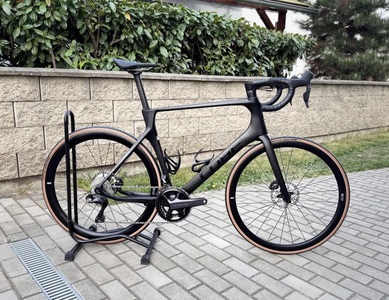 Cube AGREE C:62 RACE, Ultegra Di2, vel. 60