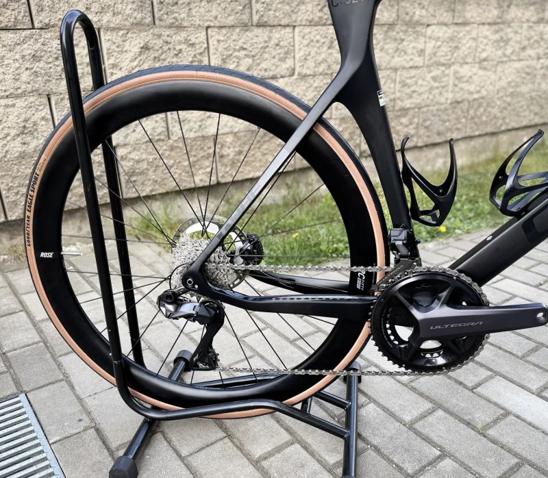 Cube AGREE C:62 RACE, Ultegra Di2, vel. 60