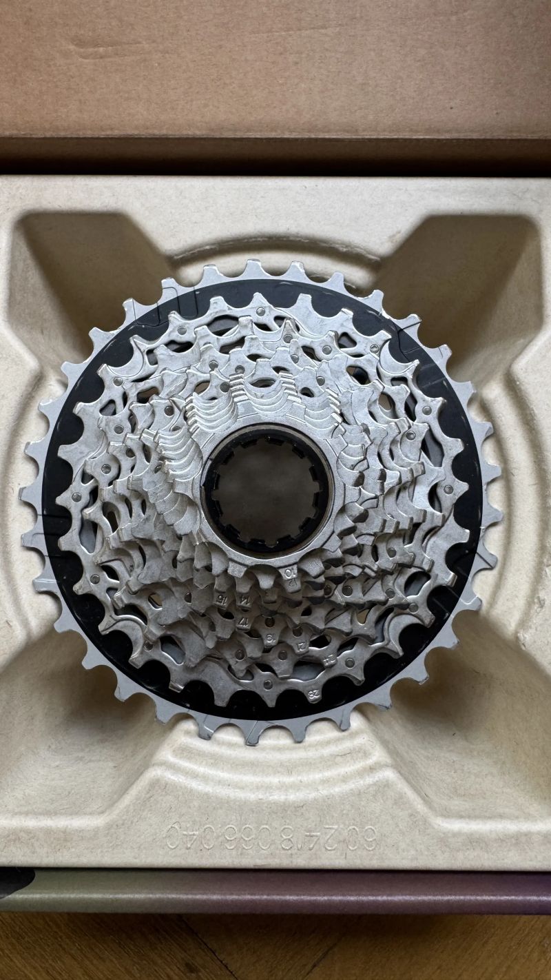 Kazeta SRAM Force E1 XG-1270 12s, 10-33z — voskovaná, 1000 km
