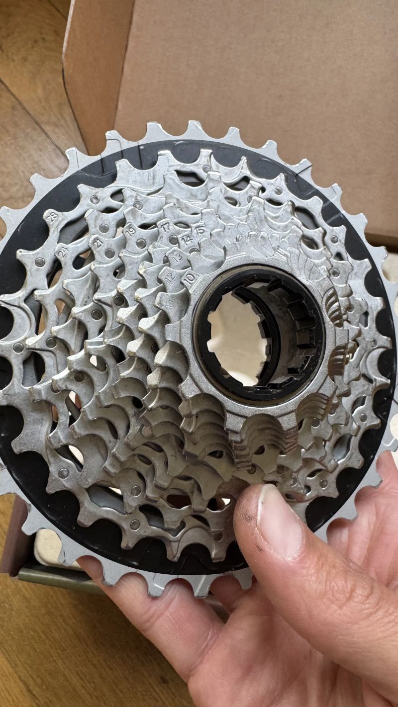 Kazeta SRAM Force E1 XG-1270 12s, 10-33z — voskovaná, 1000 km