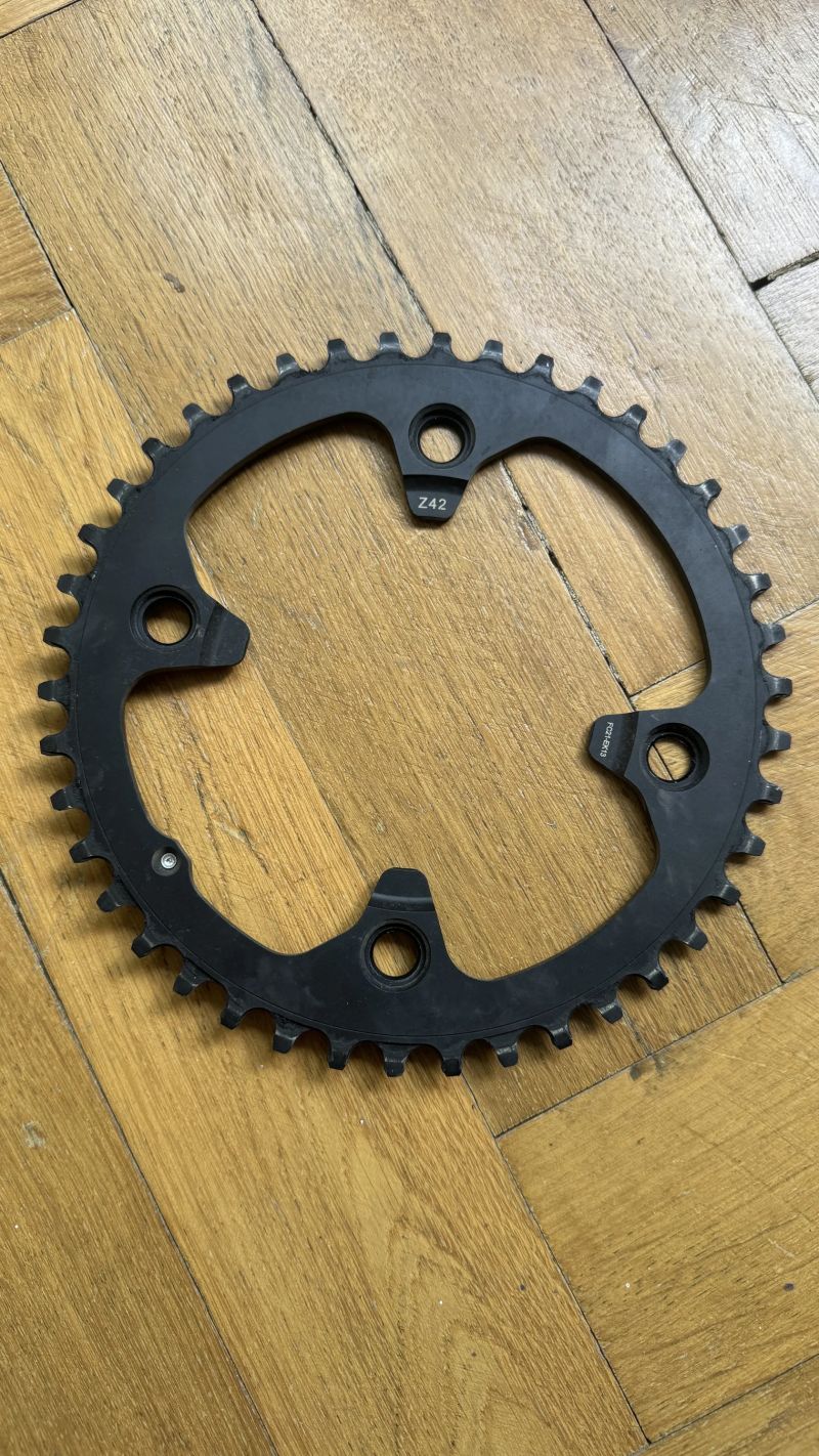 Převodník Campagnolo Ekar 42z 13s (vč. šroubů) — sezona, super stav