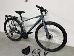 Giant ToughRoad SLR 1, téměř nejetý, expediční 
