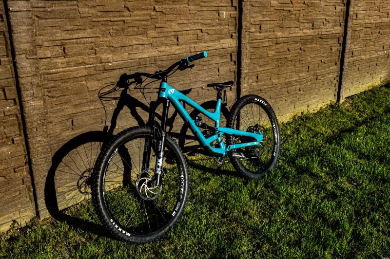 YT Industries Capra Al