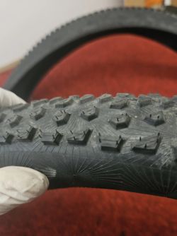 Continental Dubnital 29x2.4" Grip Trail plášť, TLR, kevlar