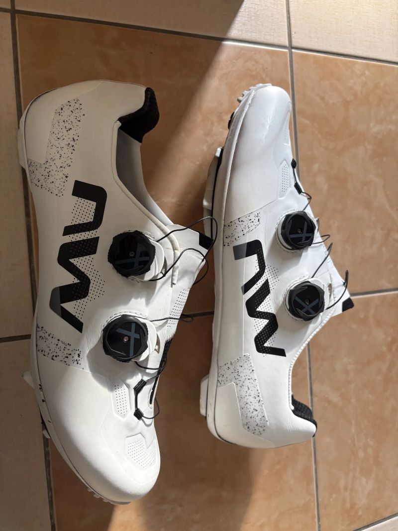 Northwave Extreme X vel.44 1/2