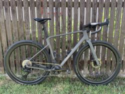  Cube Nuroad C:62 EX oldgrey´n´prism 2026 velikost M”
