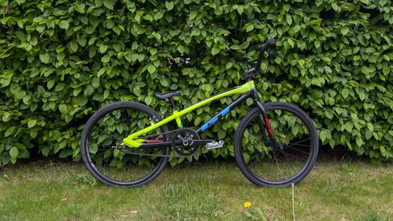 GT Factory Speed Junior 18,5