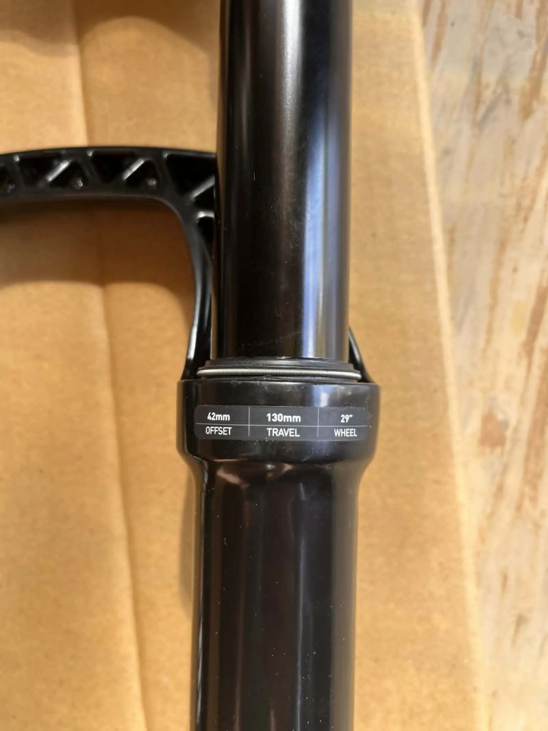 RockShox Pike Select Charger RC Debon Air+ 29"