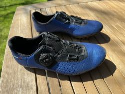 Tretry Vittoria Alise Kid, vel. 35