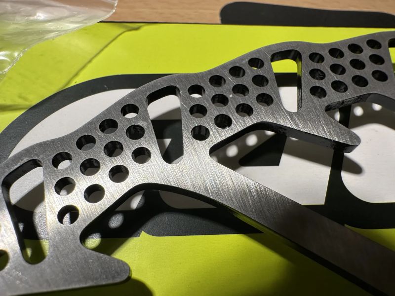 2ks Galfer Shark 203mm, 6 děr, 2mm brzdový kotouč NOVÉ