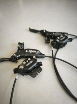 Brzdy sram maven silver 