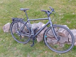 Cestovní kolo Cube Touring