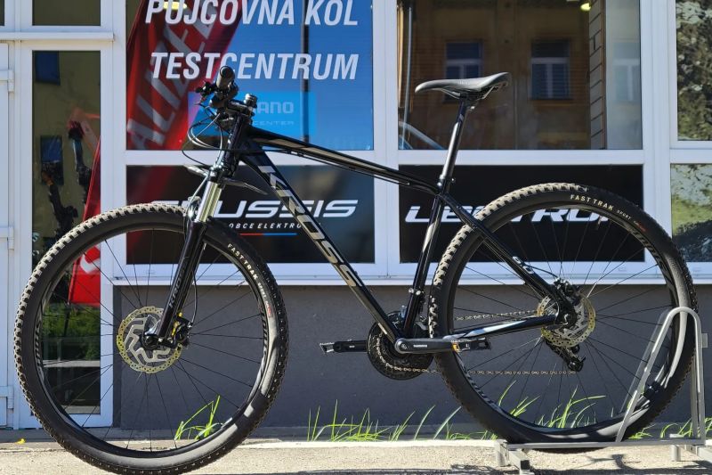 Horské kolo Kross Hexagon 29" vel. 19" sestaveno najeto do 50km - stav nového kola