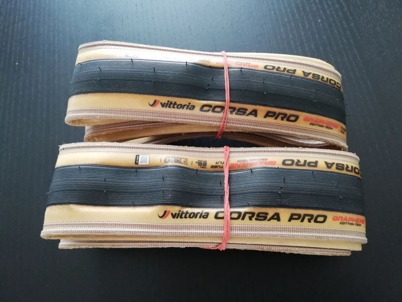 2x Vittoria Corsa Pro TLR 26