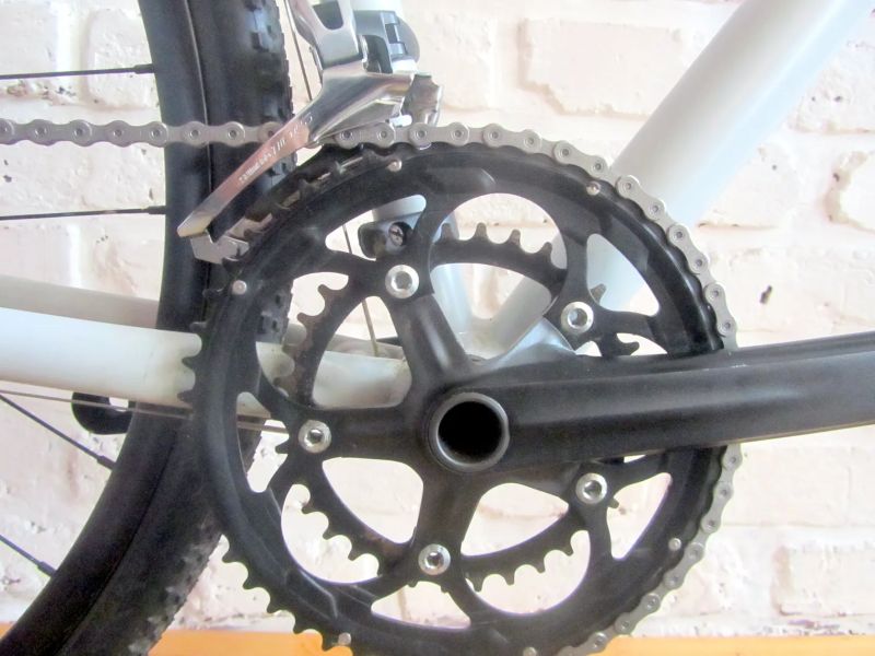 PINNACLE ARCOSE 3 na Shimano 105, Vel S. ZÁNOVNÍ. 1ROK ZÁRUKA