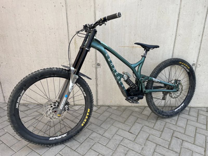 Commencal Supreme V4.5