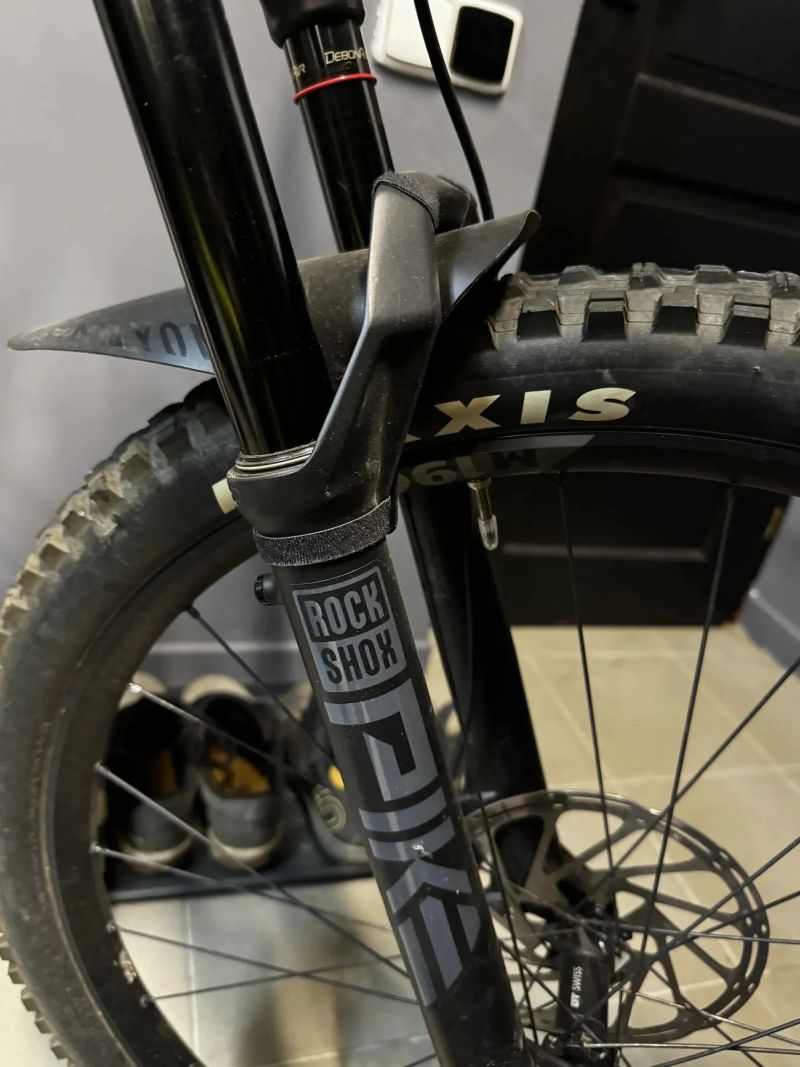 Canyon Spectral 125 CF 7 + Ridewrap, vel S 150-175 cm