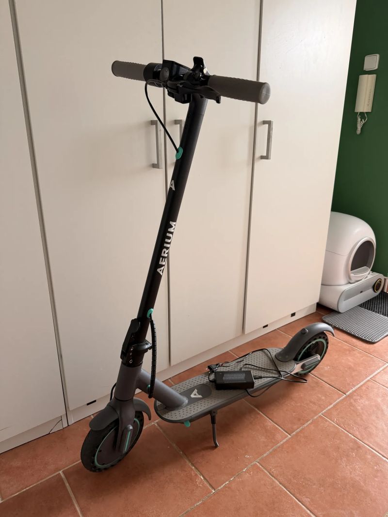 Elektrokoloběžka AERIUM T350 PRO