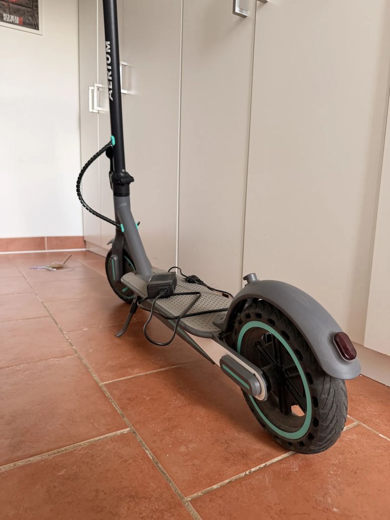 Elektrokoloběžka AERIUM T350 PRO