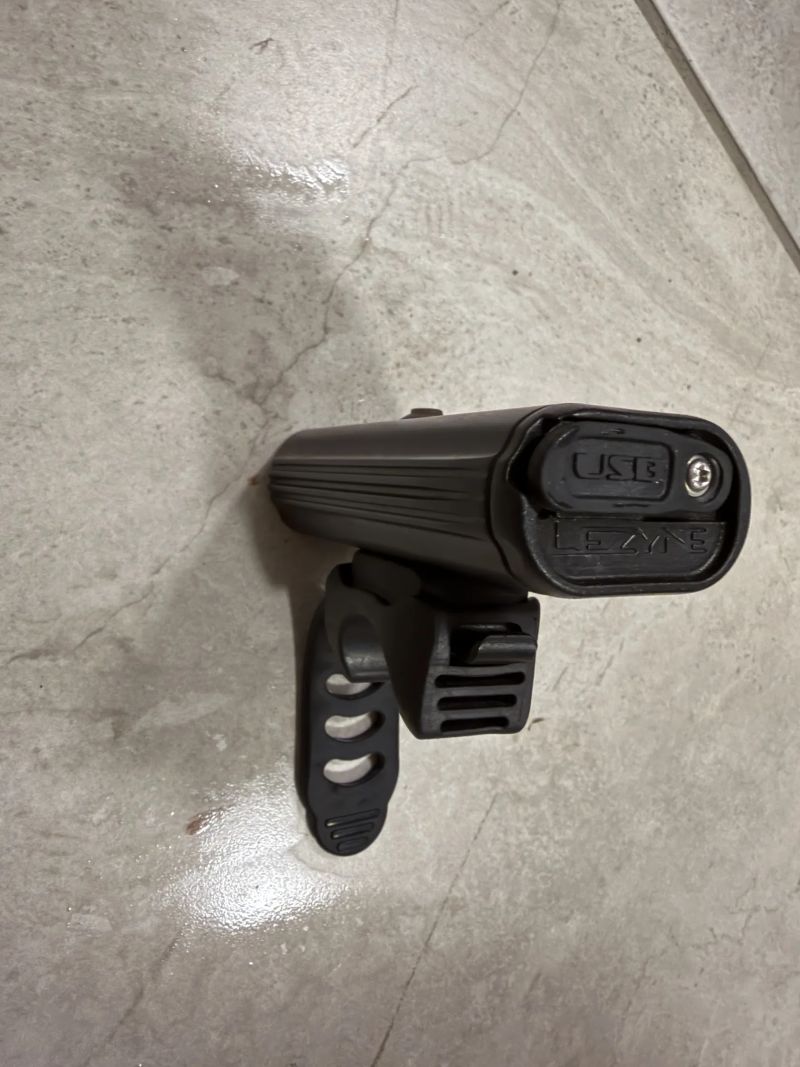 Lezyne LITE DRIVE 1000XL