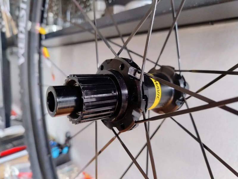 Mavic Crossmax + Vredestein Black Panther Superlite