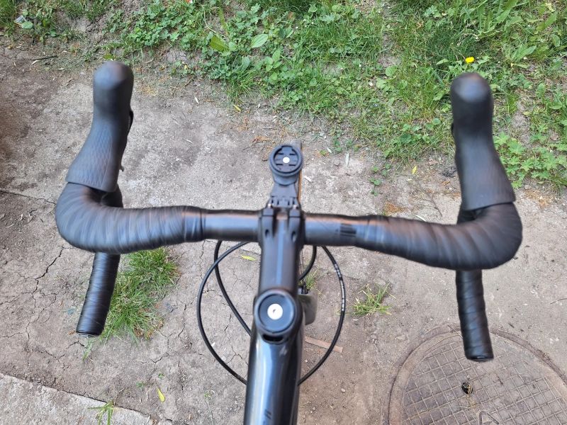 Giant TCR, Ultegra, Oboustranný wattmetr, kola ZIPP 404, rodla PRO PLT Ergo, carbon ramínko atd