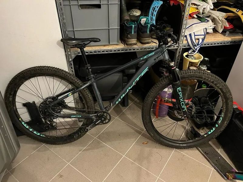 Whyte Model 405 (Kid’s / Youth Trail Bikes)