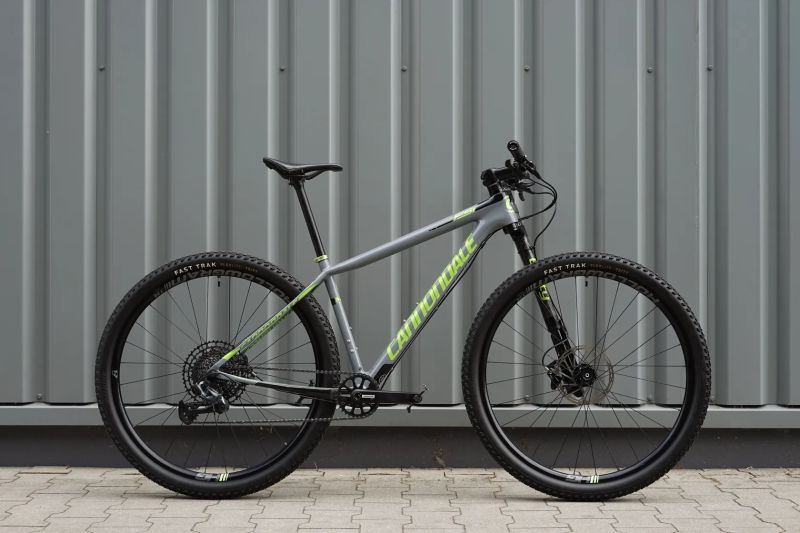 Cannondale F-Si Carbon Hi-Mod Team