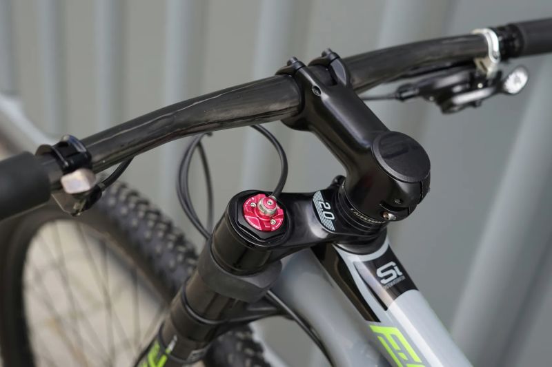 Cannondale F-Si Carbon Hi-Mod Team
