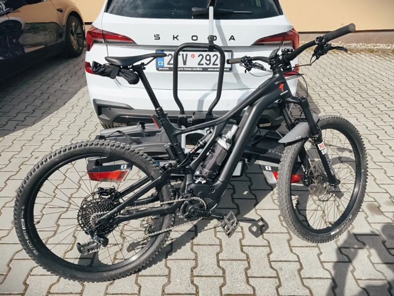 Specialized Turbo Levo 29 black/glosa tarmac