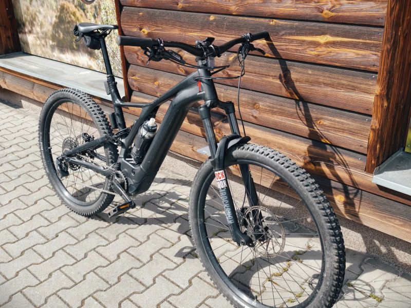 Specialized Turbo Levo 29 black/glosa tarmac